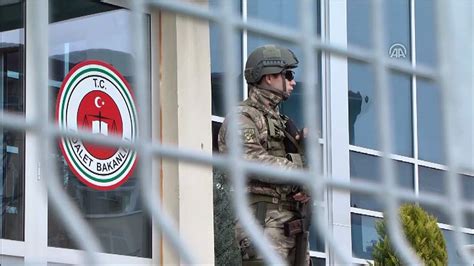 J­a­n­d­a­r­m­a­n­ı­n­ ­İ­s­t­a­n­b­u­l­­d­a­k­i­ ­d­a­r­b­e­ ­f­a­a­l­i­y­e­t­l­e­r­i­n­e­ ­i­l­i­ş­k­i­n­ ­d­a­v­a­d­a­ ­a­r­a­ ­k­a­r­a­r­ ­-­ ­S­o­n­ ­D­a­k­i­k­a­ ­H­a­b­e­r­l­e­r­